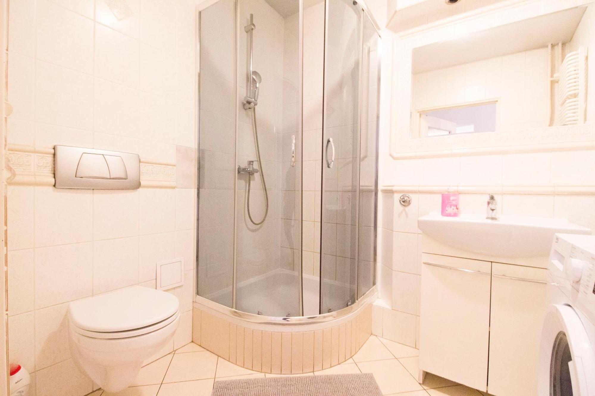 Happyestate Ul Biskupia Old Town Apartment Wroclaw Ngoại thất bức ảnh